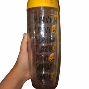 Days of the week water bottle